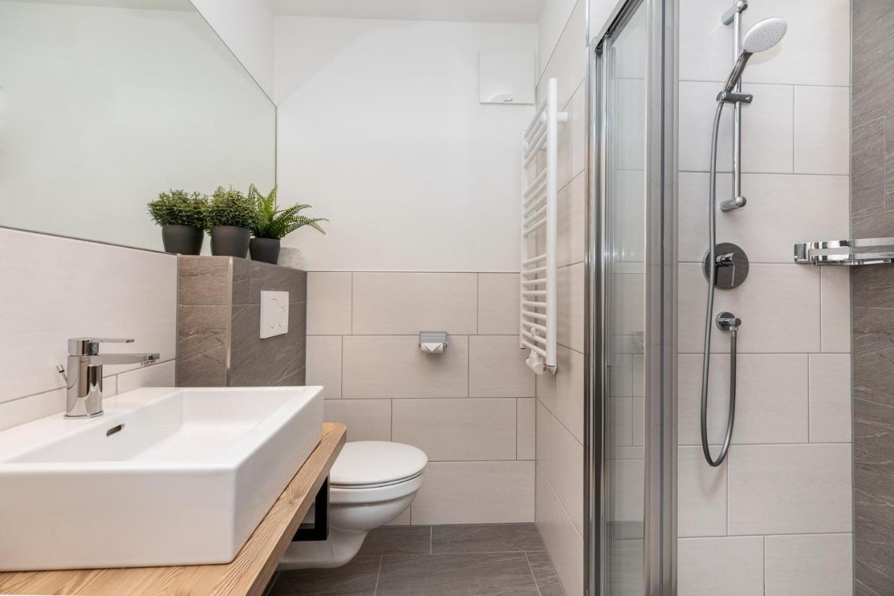 Souterrain Apartment ฟลาคเฮา ภายนอก รูปภาพ